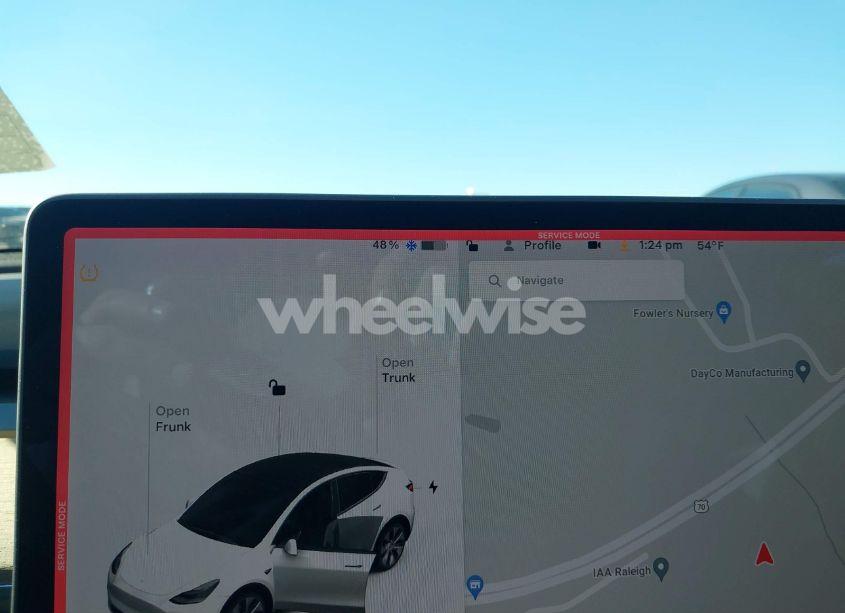 Photo 17 of 2020 Tesla Model Y LONG RANGE DUAL MOTOR ALL-WHEEL DRIVE (VIN 5YJYGDEE2LF044193)