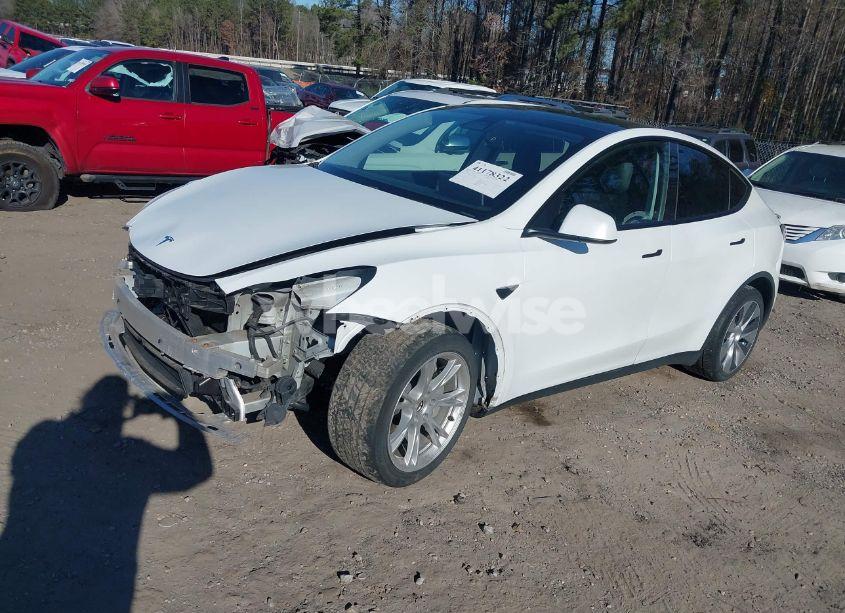 Photo 2 of 2020 Tesla Model Y LONG RANGE DUAL MOTOR ALL-WHEEL DRIVE (VIN 5YJYGDEE2LF044193)
