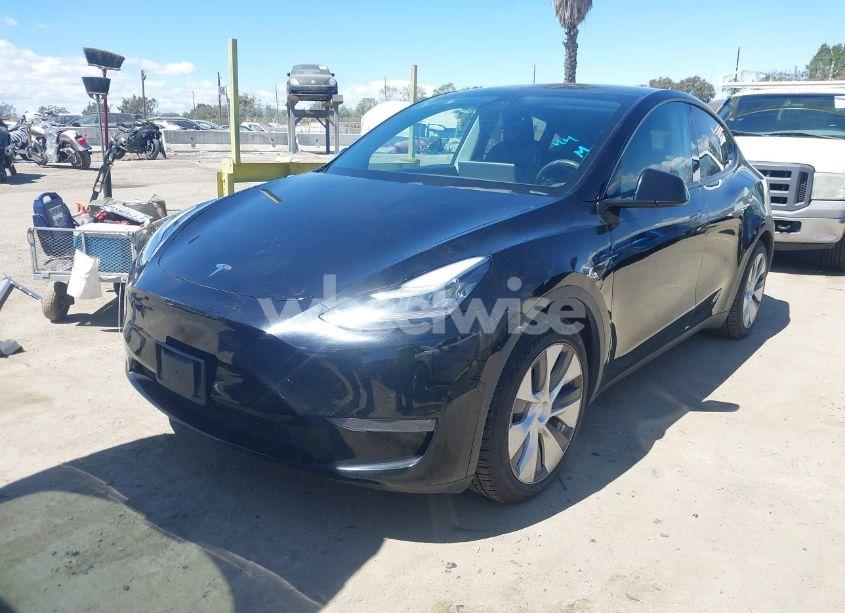 Photo 2 of 2020 Tesla Model Y LONG RANGE DUAL MOTOR ALL-WHEEL DRIVE (VIN 5YJYGDEE2LF059177)