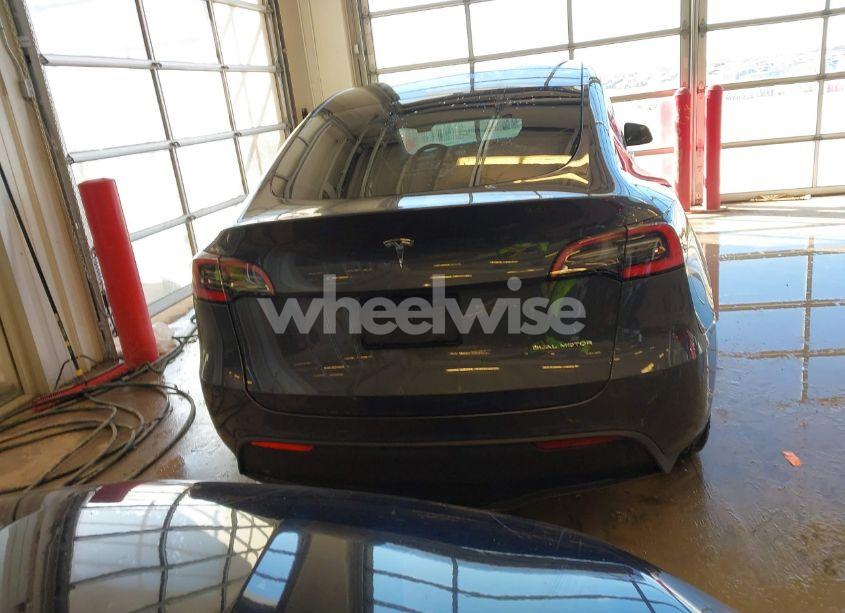 Photo 16 of 2021 Tesla Model Y LONG RANGE DUAL MOTOR ALL-WHEEL DRIVE (VIN 5YJYGDEE2MF087871)