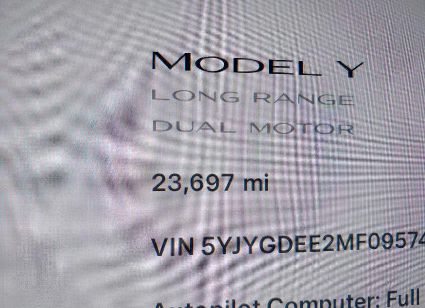 Photo 16 of 2021 Tesla Model Y LONG RANGE DUAL MOTOR ALL-WHEEL DRIVE (VIN 5YJYGDEE2MF095744)