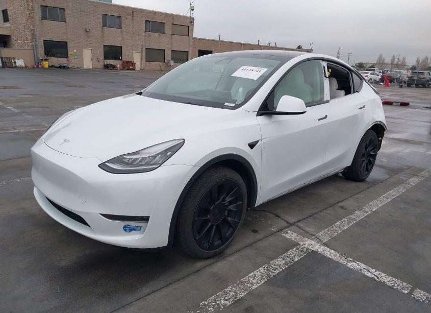 Photo 2 of 2021 Tesla Model Y LONG RANGE DUAL MOTOR ALL-WHEEL DRIVE (VIN 5YJYGDEE2MF095744)