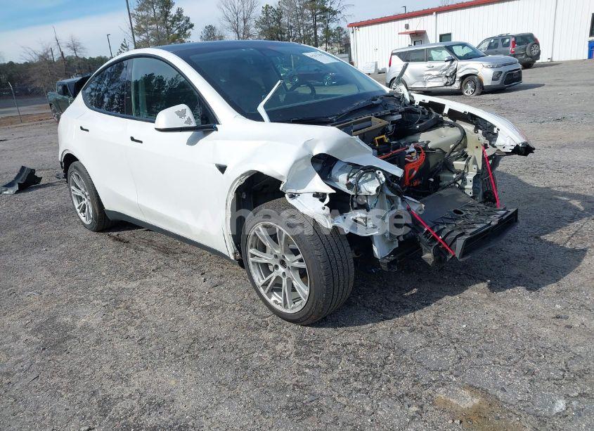 2021 Tesla Model Y LONG RANGE DUAL MOTOR ALL-WHEEL DRIVE (VIN 5YJYGDEE2MF149639) main photo