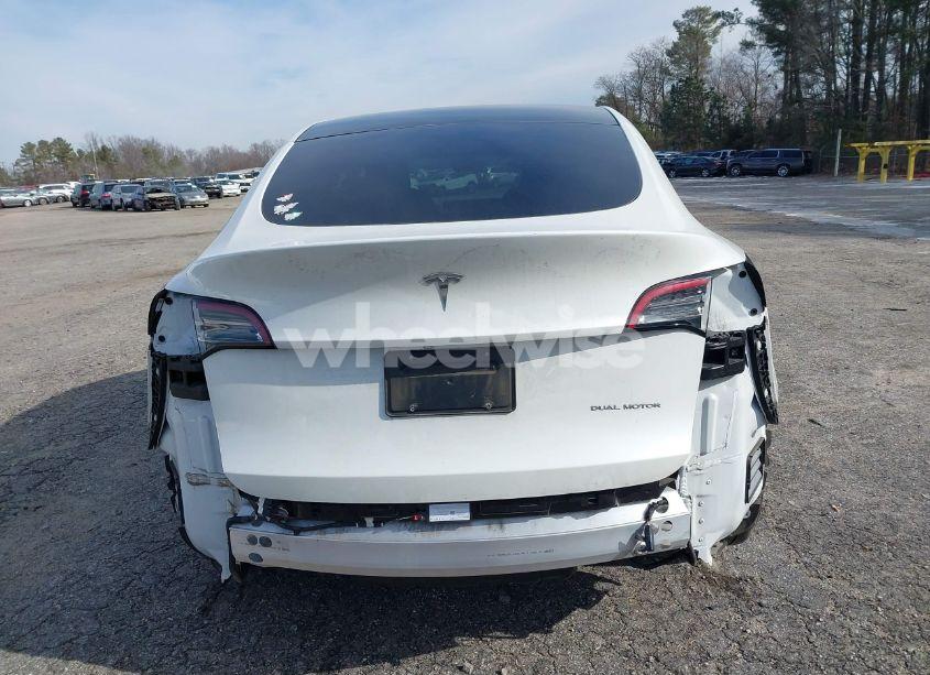 Photo 17 of 2021 Tesla Model Y LONG RANGE DUAL MOTOR ALL-WHEEL DRIVE (VIN 5YJYGDEE2MF149639)