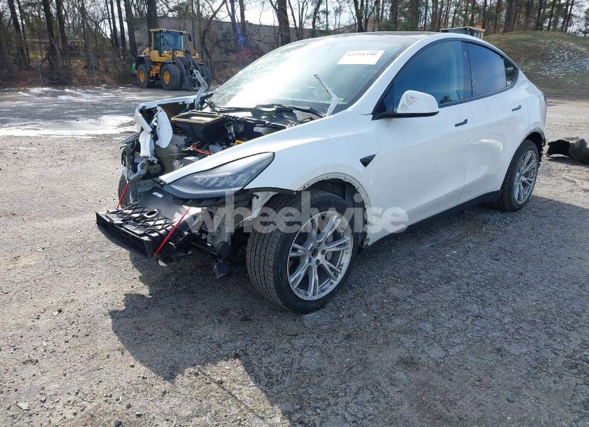 Photo 2 of 2021 Tesla Model Y LONG RANGE DUAL MOTOR ALL-WHEEL DRIVE (VIN 5YJYGDEE2MF149639)