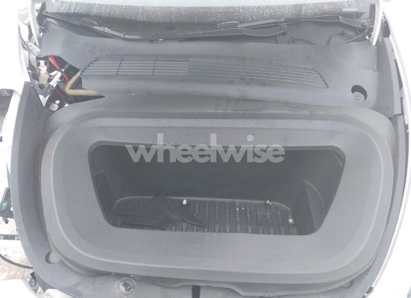 Photo 10 of 2021 Tesla Model Y LONG RANGE DUAL MOTOR ALL-WHEEL DRIVE (VIN 5YJYGDEE2MF186299)