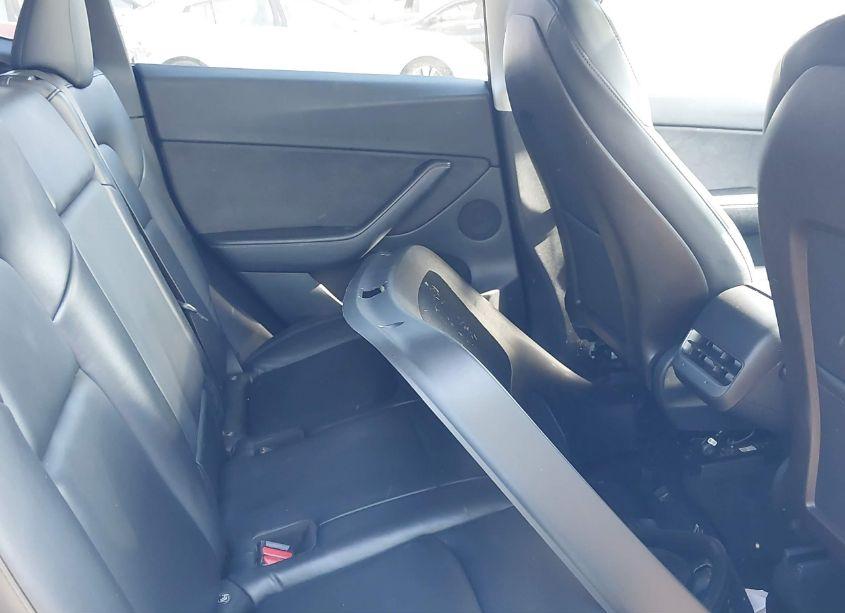 Photo 8 of 2021 Tesla Model Y LONG RANGE DUAL MOTOR ALL-WHEEL DRIVE (VIN 5YJYGDEE2MF214490)