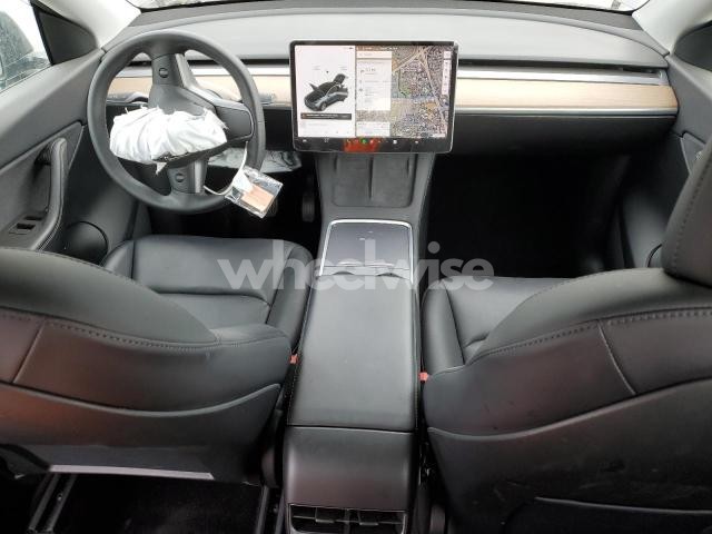 Photo 9 of 2021 TESLA MODEL Y (VIN 5YJYGDEE2MF257999)