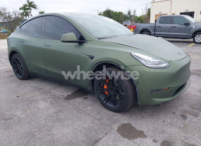 2021 Tesla Model Y LONG RANGE DUAL MOTOR ALL-WHEEL DRIVE (VIN 5YJYGDEE2MF298956) main photo