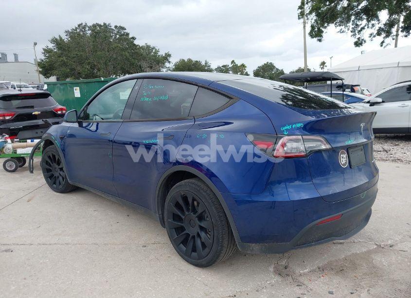 Photo 3 of 2020 Tesla Model Y LONG RANGE DUAL MOTOR ALL-WHEEL DRIVE (VIN 5YJYGDEE3LF029556)