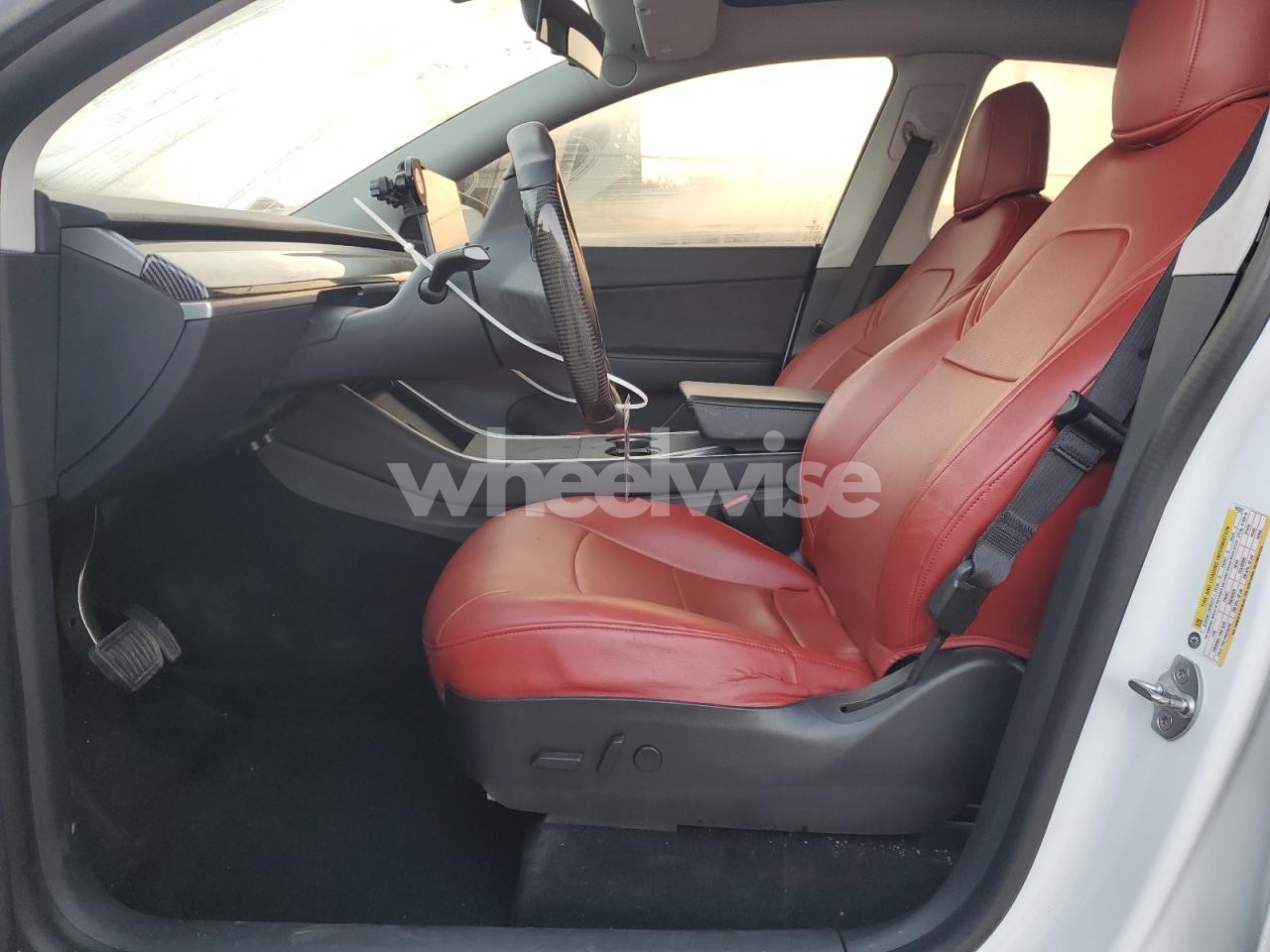 Photo 7 of 2020 TESLA MODEL Y (VIN 5YJYGDEE3LF059267)