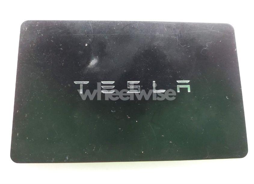 Photo 11 of 2021 Tesla Model Y LONG RANGE DUAL MOTOR ALL-WHEEL DRIVE (VIN 5YJYGDEE3MF084686)