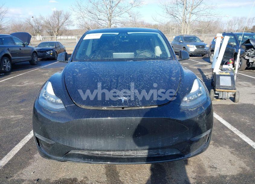Photo 12 of 2021 Tesla Model Y LONG RANGE DUAL MOTOR ALL-WHEEL DRIVE (VIN 5YJYGDEE3MF084686)