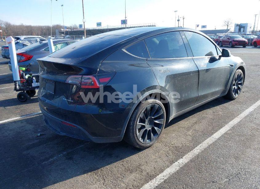 Photo 4 of 2021 Tesla Model Y LONG RANGE DUAL MOTOR ALL-WHEEL DRIVE (VIN 5YJYGDEE3MF084686)