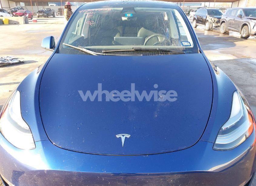 Photo 10 of 2021 Tesla Model Y LONG RANGE DUAL MOTOR ALL-WHEEL DRIVE (VIN 5YJYGDEE3MF105360)