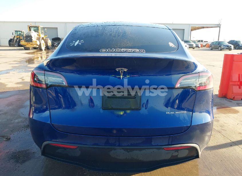 Photo 16 of 2021 Tesla Model Y LONG RANGE DUAL MOTOR ALL-WHEEL DRIVE (VIN 5YJYGDEE3MF105360)