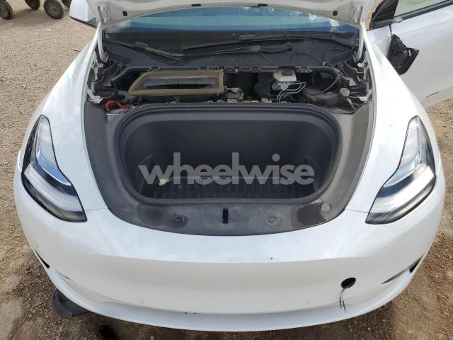 Photo 6 of 2021 TESLA MODEL Y (VIN 5YJYGDEE3MF148774)