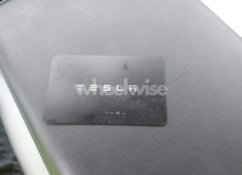 Photo 11 of 2021 Tesla Model Y LONG RANGE DUAL MOTOR ALL-WHEEL DRIVE (VIN 5YJYGDEE3MF173321)