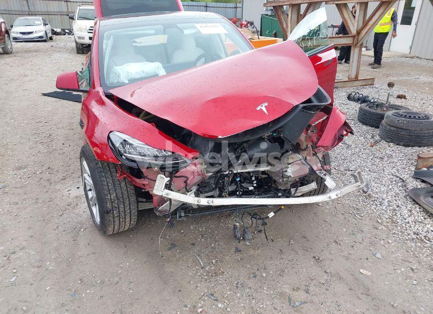 Photo 6 of 2021 Tesla Model Y LONG RANGE DUAL MOTOR ALL-WHEEL DRIVE (VIN 5YJYGDEE3MF173321)