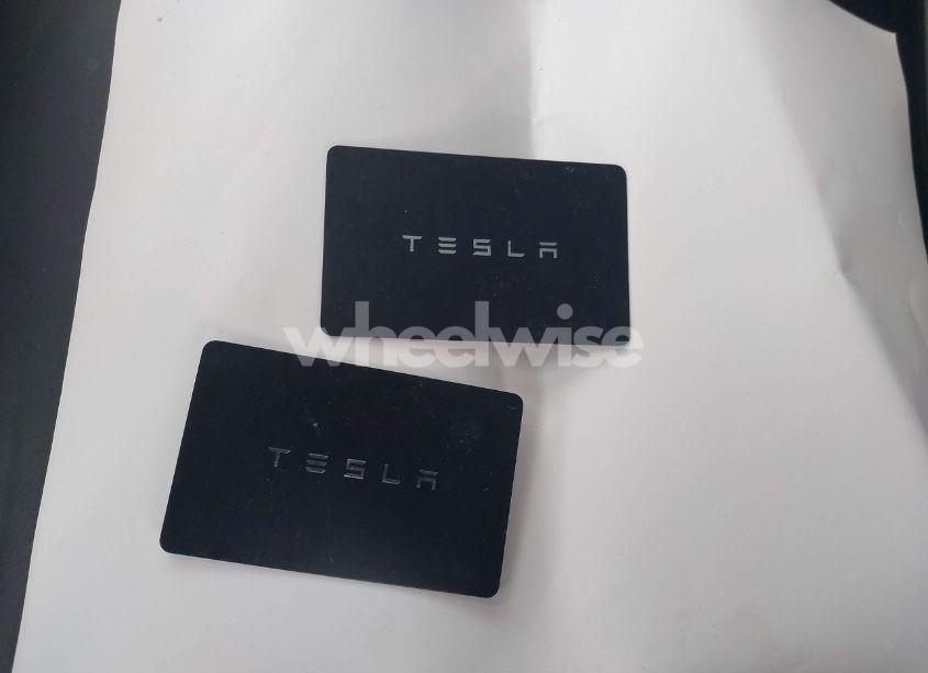 Photo 11 of 2021 Tesla Model Y LONG RANGE DUAL MOTOR ALL-WHEEL DRIVE (VIN 5YJYGDEE3MF190507)