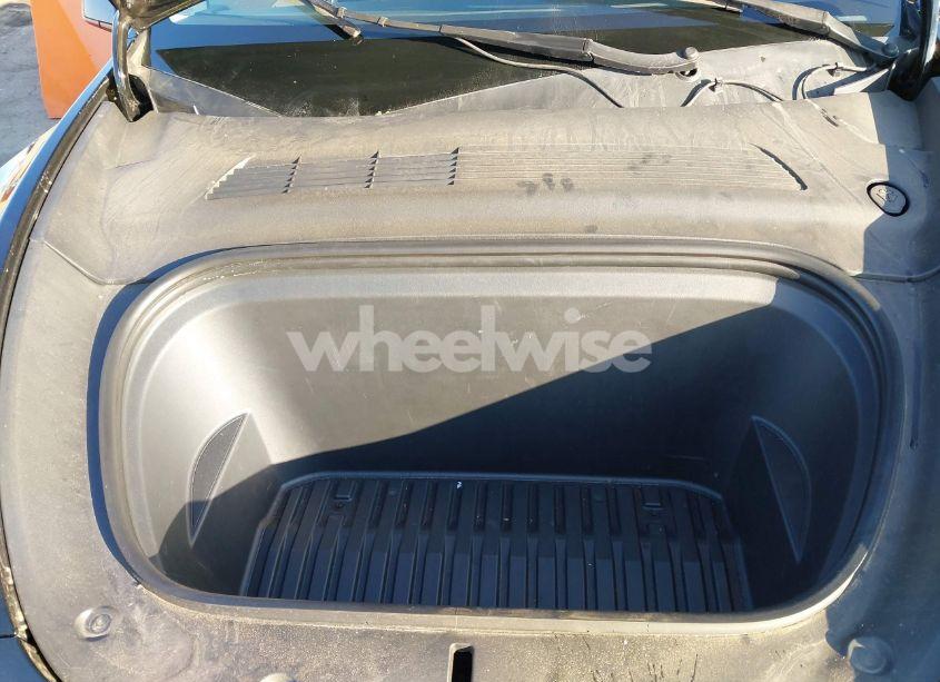 Photo 10 of 2021 Tesla Model Y LONG RANGE DUAL MOTOR ALL-WHEEL DRIVE (VIN 5YJYGDEE3MF215549)