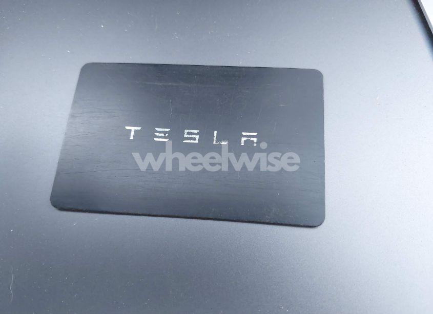 Photo 11 of 2021 Tesla Model Y LONG RANGE DUAL MOTOR ALL-WHEEL DRIVE (VIN 5YJYGDEE3MF215549)