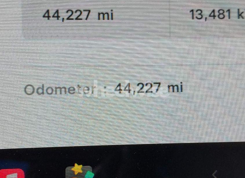 Photo 15 of 2021 Tesla Model Y LONG RANGE DUAL MOTOR ALL-WHEEL DRIVE (VIN 5YJYGDEE3MF215549)