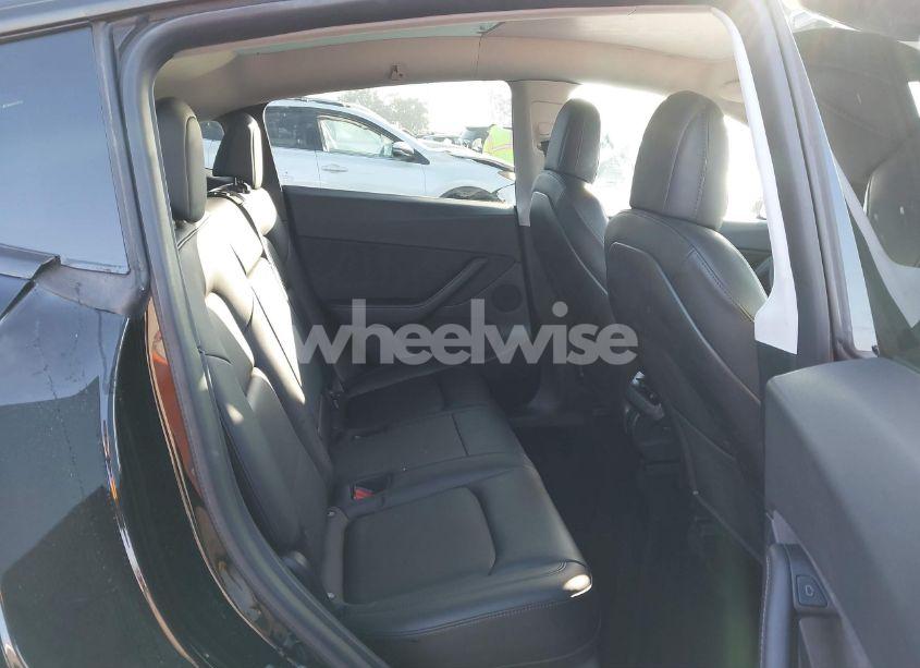 Photo 8 of 2021 Tesla Model Y LONG RANGE DUAL MOTOR ALL-WHEEL DRIVE (VIN 5YJYGDEE3MF215549)