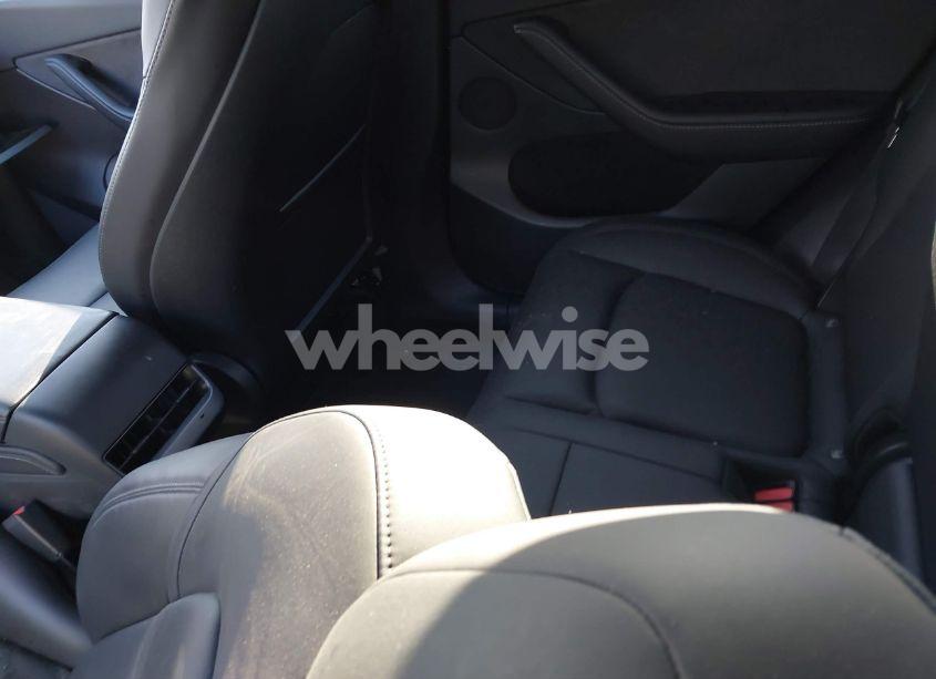 Photo 8 of 2021 Tesla Model Y LONG RANGE DUAL MOTOR ALL-WHEEL DRIVE (VIN 5YJYGDEE3MF299758)