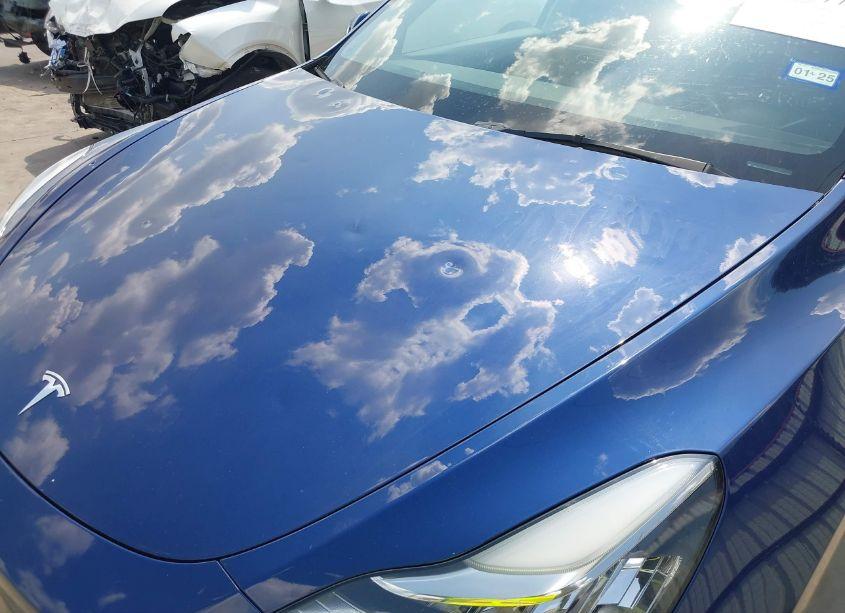 Photo 6 of 2021 Tesla Model Y LONG RANGE DUAL MOTOR ALL-WHEEL DRIVE (VIN 5YJYGDEE3MF300505)