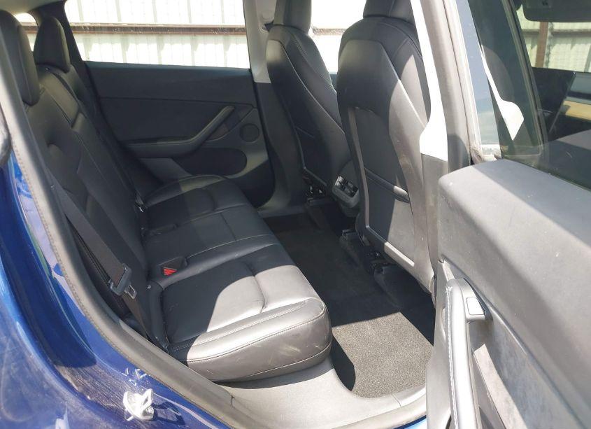 Photo 8 of 2021 Tesla Model Y LONG RANGE DUAL MOTOR ALL-WHEEL DRIVE (VIN 5YJYGDEE3MF300505)