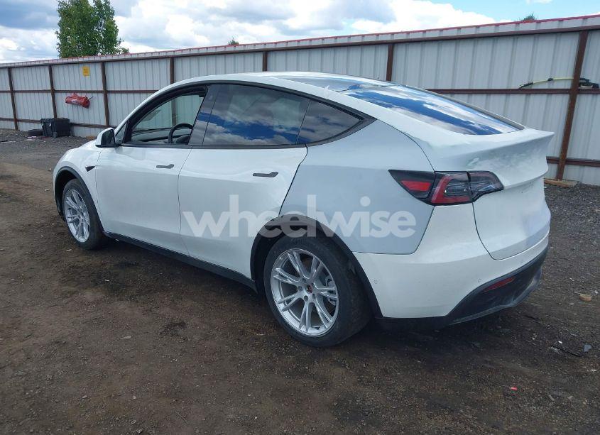 Photo 3 of 2020 Tesla Model Y LONG RANGE DUAL MOTOR ALL-WHEEL DRIVE (VIN 5YJYGDEE4LF016749)