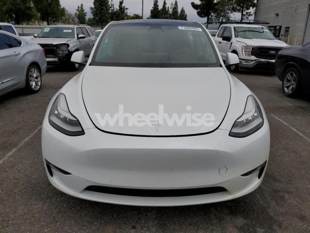 Photo 8 of 2020 TESLA MODEL Y (VIN 5YJYGDEE4LF017318)