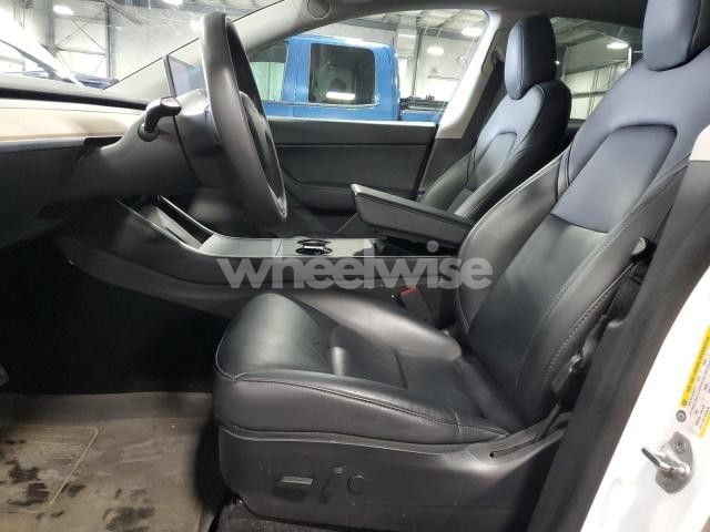 2020 TESLA MODEL Y (VIN 5YJYGDEE4LF030733) main photo