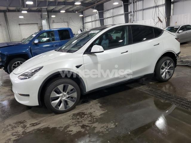 Photo 14 of 2020 TESLA MODEL Y (VIN 5YJYGDEE4LF030733)
