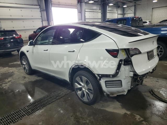 Photo 6 of 2020 TESLA MODEL Y (VIN 5YJYGDEE4LF030733)