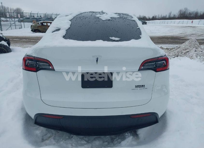 Photo 16 of 2020 Tesla Model Y LONG RANGE DUAL MOTOR ALL-WHEEL DRIVE (VIN 5YJYGDEE4LF045037)