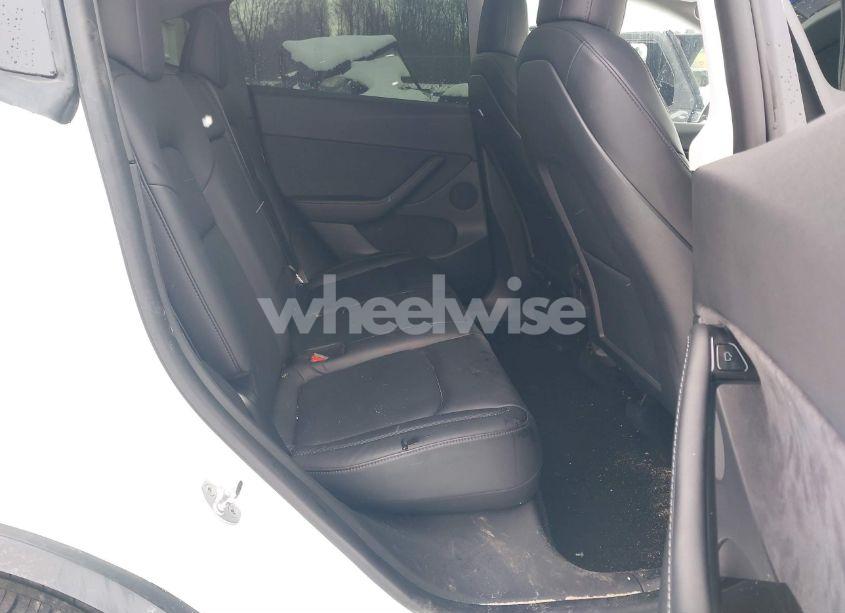 Photo 8 of 2020 Tesla Model Y LONG RANGE DUAL MOTOR ALL-WHEEL DRIVE (VIN 5YJYGDEE4LF045037)