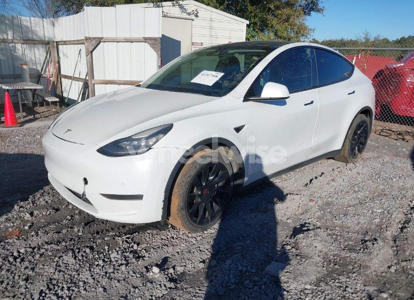 Photo 2 of 2021 Tesla Model Y LONG RANGE DUAL MOTOR ALL-WHEEL DRIVE (VIN 5YJYGDEE4MF076953)
