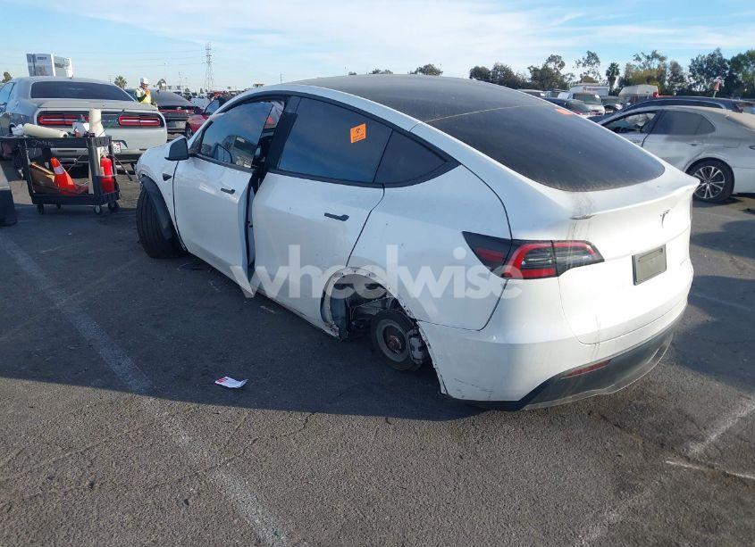 Photo 3 of 2021 Tesla Model Y LONG RANGE DUAL MOTOR ALL-WHEEL DRIVE (VIN 5YJYGDEE4MF151716)