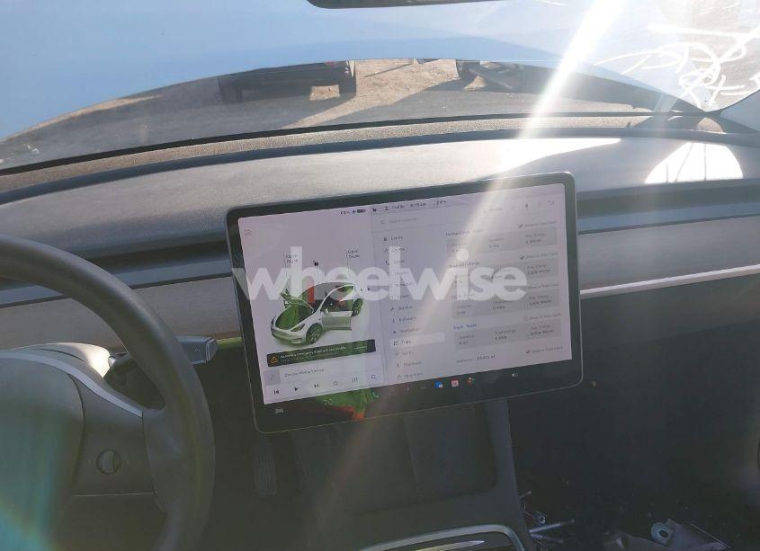 Photo 18 of 2021 Tesla Model Y LONG RANGE DUAL MOTOR ALL-WHEEL DRIVE (VIN 5YJYGDEE4MF200185)