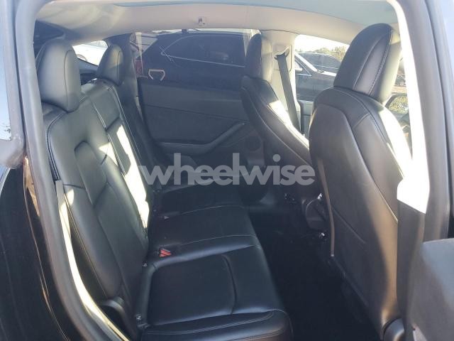 Photo 8 of 2021 TESLA MODEL Y (VIN 5YJYGDEE4MF253999)