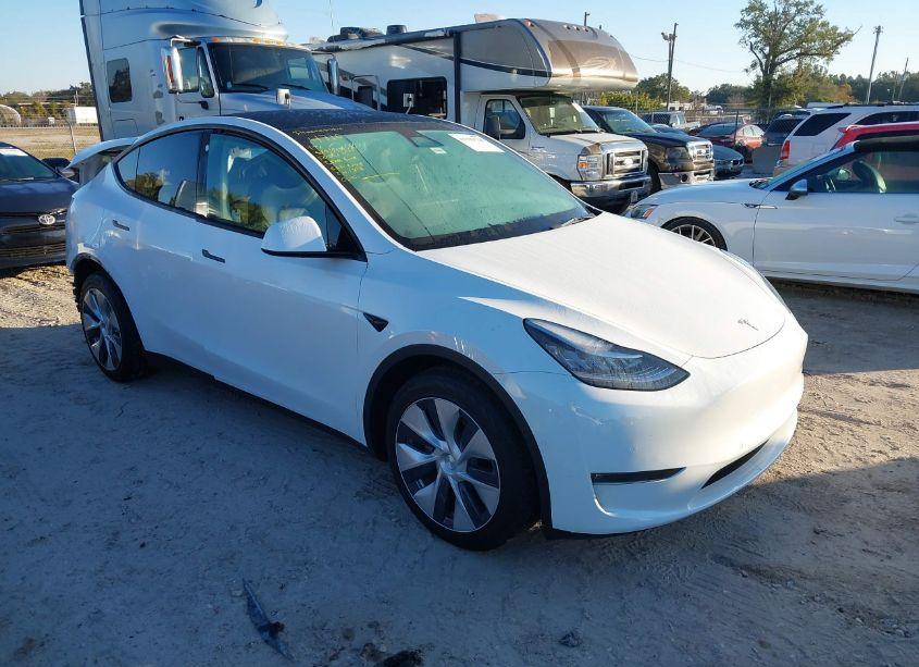 2021 Tesla Model Y LONG RANGE DUAL MOTOR ALL-WHEEL DRIVE (VIN 5YJYGDEE4MF259589) main photo