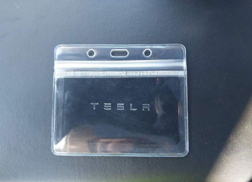 Photo 11 of 2021 Tesla Model Y LONG RANGE DUAL MOTOR ALL-WHEEL DRIVE (VIN 5YJYGDEE4MF259589)