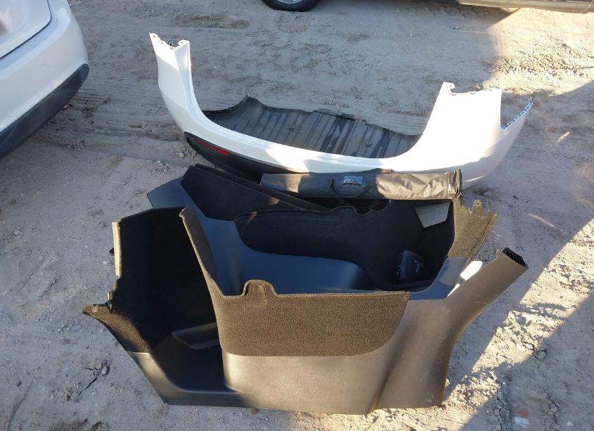 Photo 12 of 2021 Tesla Model Y LONG RANGE DUAL MOTOR ALL-WHEEL DRIVE (VIN 5YJYGDEE4MF259589)