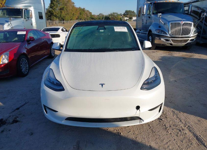 Photo 13 of 2021 Tesla Model Y LONG RANGE DUAL MOTOR ALL-WHEEL DRIVE (VIN 5YJYGDEE4MF259589)