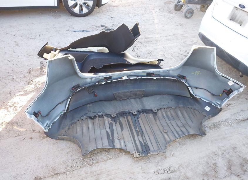 Photo 18 of 2021 Tesla Model Y LONG RANGE DUAL MOTOR ALL-WHEEL DRIVE (VIN 5YJYGDEE4MF259589)