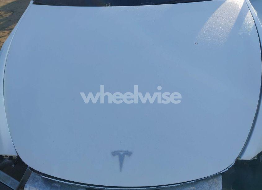 Photo 10 of 2020 Tesla Model Y LONG RANGE DUAL MOTOR ALL-WHEEL DRIVE (VIN 5YJYGDEE5LF033298)