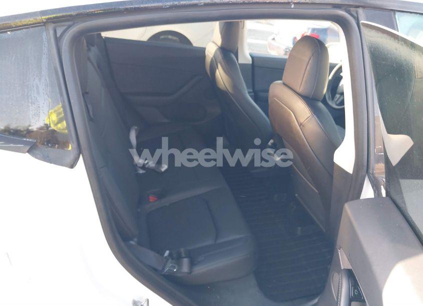 Photo 8 of 2020 Tesla Model Y LONG RANGE DUAL MOTOR ALL-WHEEL DRIVE (VIN 5YJYGDEE5LF033298)