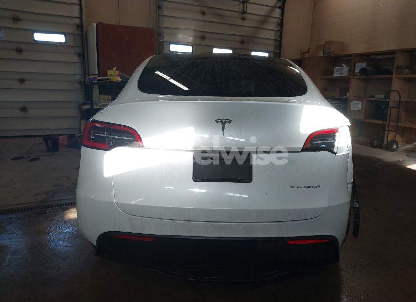 Photo 15 of 2020 Tesla Model Y LONG RANGE DUAL MOTOR ALL-WHEEL DRIVE (VIN 5YJYGDEE5LF043801)